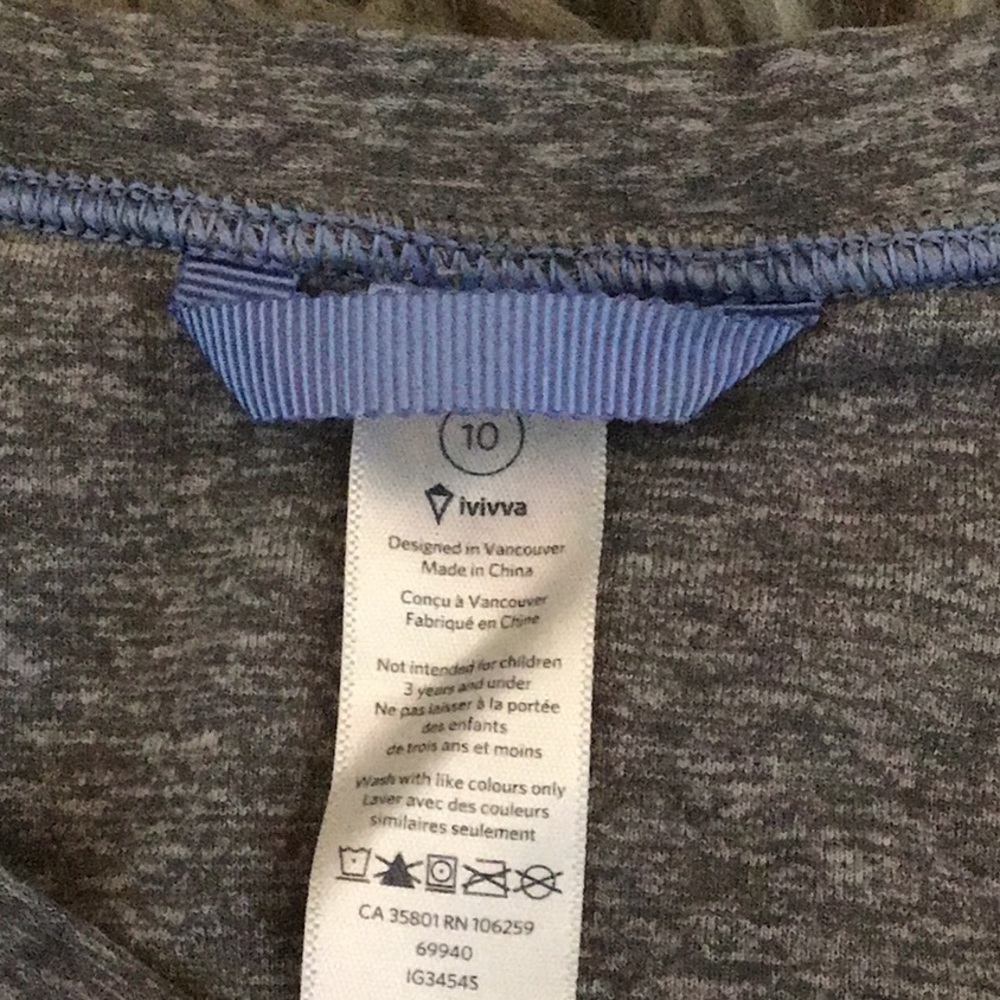 LONG SLEEVE SHIRT (Ivivva) - Picture 2 of 3